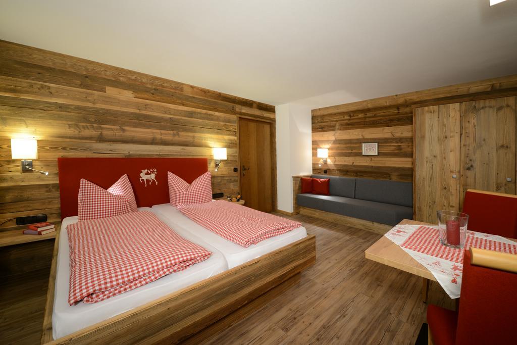 Haus Panorama Daire Reit im Winkl Oda fotoğraf