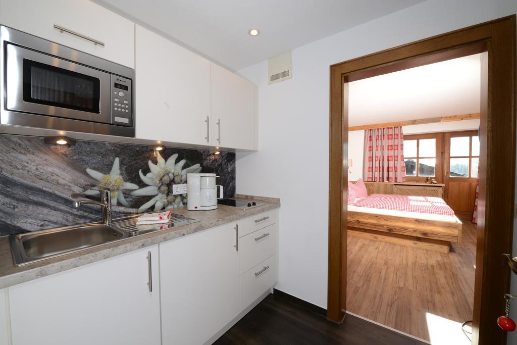 Haus Panorama Daire Reit im Winkl Oda fotoğraf